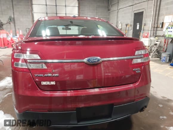 ✅ 2017 Ford Taurus SEL • VIN: 1FAHP2H80HG106283 • Lot: 43830870. Listed on IAAI with 90,356 mi. Free auction sales archive from the USA and detailed vehicle history report at DreamBid. Image 16.