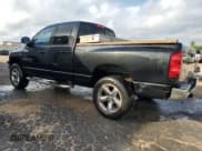 ✅ 2007 Dodge 1500 SLT • VIN: 1D7HU18217S241606 • Лот: 79417004. Опубликован ранее на Copart с пробегом 174 405 миль. Бесплатный доступ к архиву аукционных продаж из США и подробный отчёт об истории автомобиля на DreamBid. Изображение 2.