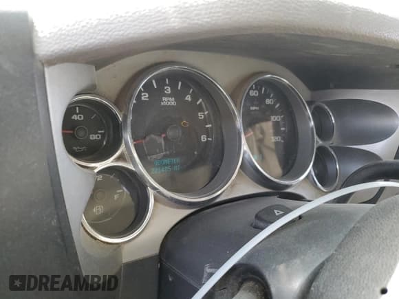 ✅ 2007 Chevrolet Silverado 2500HD Work Truck • VIN: 1GCHC24K87E578829 • Lot: 48955825. Listed on Copart with 221,485 mi. Free auction sales archive from the USA and detailed vehicle history report at DreamBid. Image 9.