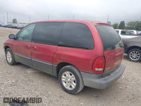 ✅ 1996 Dodge Caravan • VIN: 1B4GP55L8TB394184 • Lot: 43125190. Wystawiony na IAAI z przebiegiem 99 821 mil. Bezpłatny archiwum sprzedaży aukcyjnych z USA i szczegółowy raport historii pojazdu na DreamBid. Zdjęcie 3.
