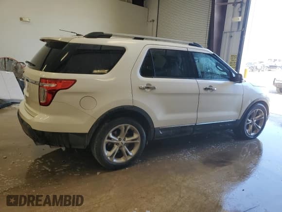 ✅ 2013 Ford Explorer Limited • VIN: 1FM5K7F83DGC80284 • Lot: 86841245. Wystawiony na Copart z przebiegiem 208 667 mil. Bezpłatny archiwum sprzedaży aukcyjnych z USA i szczegółowy raport historii pojazdu na DreamBid. Zdjęcie 3.