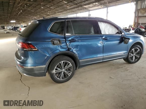 ✅ 2018 Volkswagen Tiguan SEL • VIN: 3VV2B7AX2JM154877 • Lot: 92349735. Listed on Copart with 46,456 mi. Free auction sales archive from the USA and detailed vehicle history report at DreamBid. Image 3.