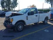 ✅ 2017 Ford F-250 XL • VIN: 1FTBF2A63HEC15991 • Lot: 43639974. Listed on IAAI with 122,367 mi. Free auction sales archive from the USA and detailed vehicle history report at DreamBid. Image 17.