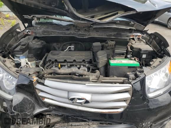 2012 Hyundai Santa Fe GLS с VIN 5XYZGDAB8CG093309, выставлен на аукционе Copart как лот 67392274 с пробегом 118 241 миль миль и Списание • Salvage title. История ставок и продаж доступна на DreamBid. Изображение 12.