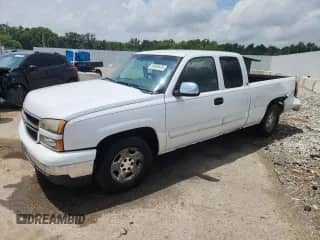 2006 Chevrolet Silverado 1500 LT1 с VIN 1GCEC19V16Z233553, выставлен на аукционе Copart как лот 63039425 с пробегом 231 268 миль миль и Списание • Salvage title. История ставок и продаж доступна на DreamBid. Изображение 1.