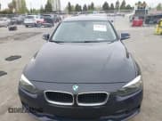✅ 2017 BMW 3 Series 320i • VIN: WBA8A9C38HK864754 • Lot: 42041108. Wystawiony na IAAI z przebiegiem 70 779 mil. Bezpłatny archiwum sprzedaży aukcyjnych z USA i szczegółowy raport historii pojazdu na DreamBid. Zdjęcie 12.