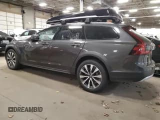 ✅ 2022 Volvo V90 • VIN: YV4062NLXN1147308 • Лот: 75272543. Опубликован ранее на Copart с пробегом 11 702 миль. Бесплатный доступ к архиву аукционных продаж из США и подробный отчёт об истории автомобиля на DreamBid. Изображение 2.