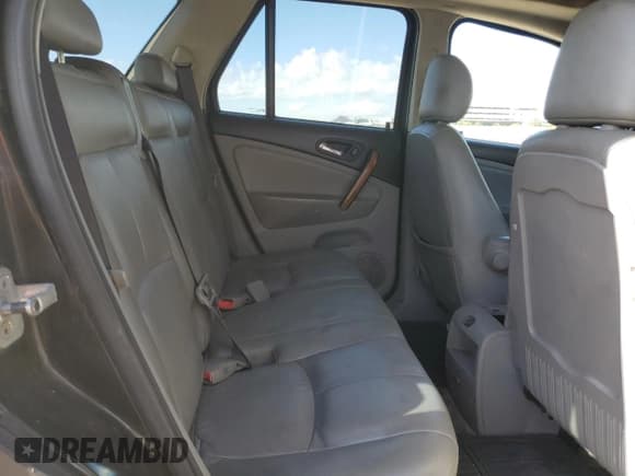 ✅ 2006 Saturn VUE • VIN: 5GZCZ63416S900924 • Lot: 45570595. Wystawiony na Copart z przebiegiem 197 319 mil. Bezpłatny archiwum sprzedaży aukcyjnych z USA i szczegółowy raport historii pojazdu na DreamBid. Zdjęcie 11.