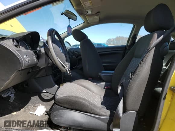 ✅ 2001 Mercury Cougar • VIN: 1ZWFT61L715615509 • Lot: 49044285. Wystawiony na Copart z przebiegiem 121 097 mil. Bezpłatny archiwum sprzedaży aukcyjnych z USA i szczegółowy raport historii pojazdu na DreamBid. Zdjęcie 7.