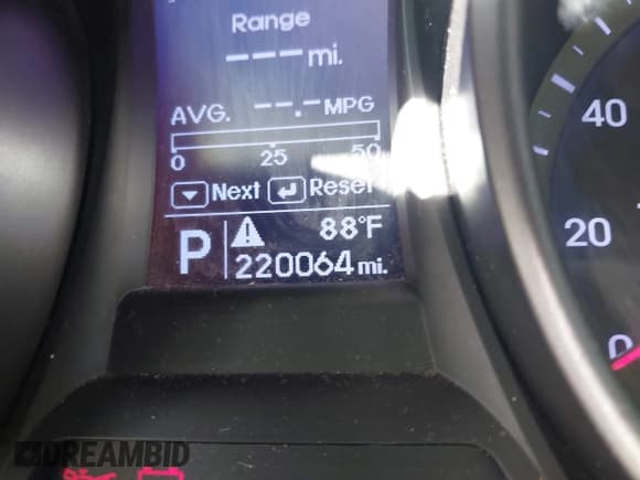 ✅ 2016 Hyundai Santa Fe • VIN: 5XYZTDLB3GG352481 • Лот: 43458892. Опубликован ранее на IAAI с пробегом 220 064 миль. Бесплатный доступ к архиву аукционных продаж из США и подробный отчёт об истории автомобиля на DreamBid. Изображение 15.