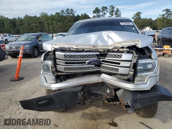 ✅ 2014 Ford F-150 XL • VIN: 1FTFW1ET6EFA81995 • Лот: 87200965. Опубликован ранее на Copart с пробегом 165 043 миль. Бесплатный доступ к архиву аукционных продаж из США и подробный отчёт об истории автомобиля на DreamBid. Изображение 5.