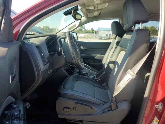 ✅ 2018 Chevrolet Colorado 4WD Z71 • VIN: 1GCGTDEN9J1198705 • Лот: 81648585. Опубликован ранее на Copart с пробегом 48 445 миль. Бесплатный доступ к архиву аукционных продаж из США и подробный отчёт об истории автомобиля на DreamBid. Изображение 7.