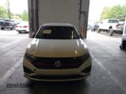 ✅ 2019 Volkswagen Jetta S • VIN: 3VW5T7BU6KM187764 • Lot: 43348152. Wystawiony na IAAI z przebiegiem 43 393 mil. Bezpłatny archiwum sprzedaży aukcyjnych z USA i szczegółowy raport historii pojazdu na DreamBid. Zdjęcie 12.