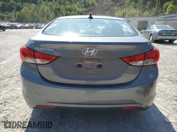 ✅ 2012 Hyundai Elantra Limited • VIN: 5NPDH4AE0CH100585 • Lot: 80850625. Listed on Copart with 94,639 mi. Free auction sales archive from the USA and detailed vehicle history report at DreamBid. Image 6.