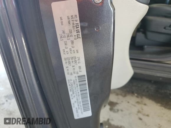 ✅ 2018 Dodge Grand Caravan SXT • VIN: 2C4RDGCG6JR264800 • Lot: 86268755. Listed on Copart with 102,551 mi. Free auction sales archive from the USA and detailed vehicle history report at DreamBid. Image 14.