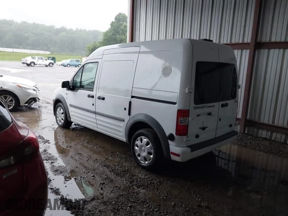 ✅ 2011 Ford Transit Connect XLT • VIN: NM0LS7DN5BT070291 • Lot: 42987436. Wystawiony na IAAI z przebiegiem 181 376 mil. Bezpłatny archiwum sprzedaży aukcyjnych z USA i szczegółowy raport historii pojazdu na DreamBid. Zdjęcie 3.