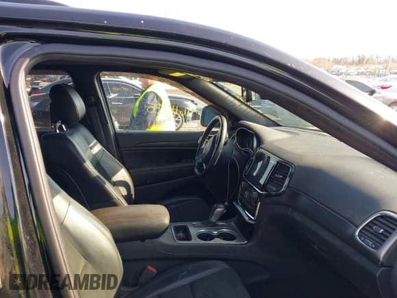 ✅ 2020 Jeep Grand Cherokee Laredo • VIN: 1C4RJFAG5LC139241 • Лот: 41611235. Опубликован ранее на IAAI с пробегом 62 268 миль. Бесплатный доступ к архиву аукционных продаж из США и подробный отчёт об истории автомобиля на DreamBid. Изображение 5.