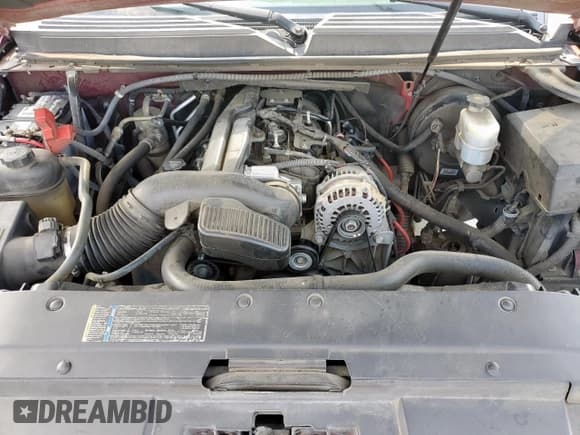 ✅ 2010 Chevrolet Tahoe LT • VIN: 1GNMCBE3XAR148541 • Lot: 81045395. Listed on Copart with 178,376 mi. Free auction sales archive from the USA and detailed vehicle history report at DreamBid. Image 12.