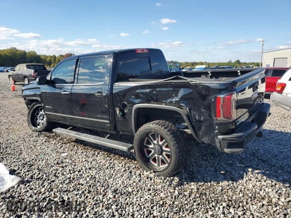 ✅ 2018 GMC Sierra 1500 Denali • VIN: 3GTU2PEJ8JG255904 • Лот: 90489825. Опубликован ранее на Copart с пробегом 139 645 миль. Бесплатный доступ к архиву аукционных продаж из США и подробный отчёт об истории автомобиля на DreamBid. Изображение 2.