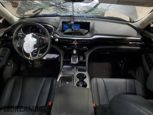 ✅ 2024 Acura MDX • VIN: 5J8YE1H34RL004459 • Lot: 63688105. Wystawiony na Copart z przebiegiem 27 055 mil. Bezpłatny archiwum sprzedaży aukcyjnych z USA i szczegółowy raport historii pojazdu na DreamBid. Zdjęcie 8.