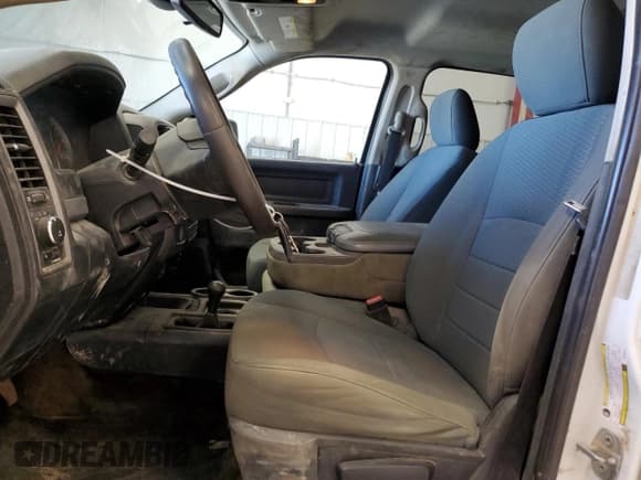 ✅ 2014 Ram 2500 Tradesman • VIN: 3C6TR5HT2EG202010 • Lot: 56535215. Wystawiony na Copart z przebiegiem 104 826 mil. Bezpłatny archiwum sprzedaży aukcyjnych z USA i szczegółowy raport historii pojazdu na DreamBid. Zdjęcie 7.