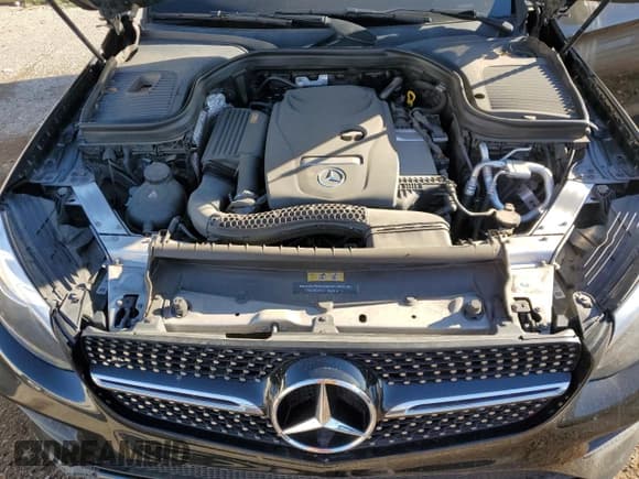 ✅ 2017 Mercedes-Benz GLC 300 • VIN: WDC0J4KB4HF273920 • Lot: 85282175. Wystawiony na Copart z przebiegiem 88 850 mil. Bezpłatny archiwum sprzedaży aukcyjnych z USA i szczegółowy raport historii pojazdu na DreamBid. Zdjęcie 11.