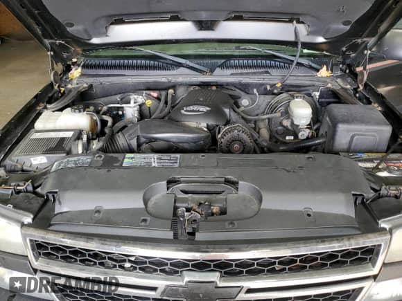 ✅ 2006 Chevrolet Silverado 1500 LS • VIN: 2GCEK19B161111762 • Lot: 80373664. Wystawiony na Copart z przebiegiem 116 760 mil mil. Skorzystaj z bezpłatnego archiwum sprzedaży aukcyjnych z USA i zobacz szczegółowy raport historii pojazdu na DreamBid. Zdjęcie 11.