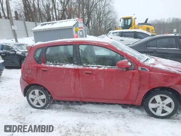 ✅ 2011 Chevrolet Aveo 2LT • VIN: KL1TG6DE8BB122430 • Lot: 41248992. Wystawiony na IAAI z przebiegiem 115 066 mil. Bezpłatny archiwum sprzedaży aukcyjnych z USA i szczegółowy raport historii pojazdu na DreamBid. Zdjęcie 21.
