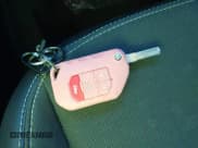 ✅ 2023 Jeep Gladiator Freedom • VIN: 1C6JJTAG3PL518294 • Lot: 41165125. Wystawiony na IAAI z przebiegiem 19 082 mil. Bezpłatny archiwum sprzedaży aukcyjnych z USA i szczegółowy raport historii pojazdu na DreamBid. Zdjęcie 11.