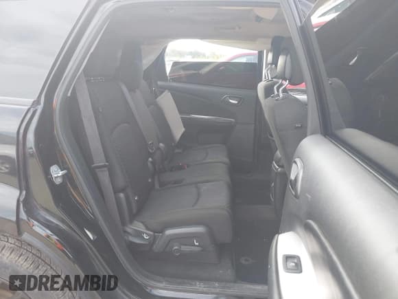 ✅ 2019 Dodge Journey SE • VIN: 3C4PDCBB8KT856896 • Lot: 43232970. Wystawiony na IAAI z przebiegiem 129 947 mil. Bezpłatny archiwum sprzedaży aukcyjnych z USA i szczegółowy raport historii pojazdu na DreamBid. Zdjęcie 8.