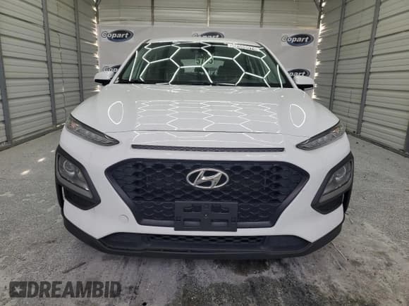 ✅ 2019 Hyundai Kona SE • VIN: KM8K12AA0KU246806 • Лот: 42668074. Опубликован ранее на Copart с пробегом 77 741 миль. Бесплатный доступ к архиву аукционных продаж из США и подробный отчёт об истории автомобиля на DreamBid. Изображение 5.
