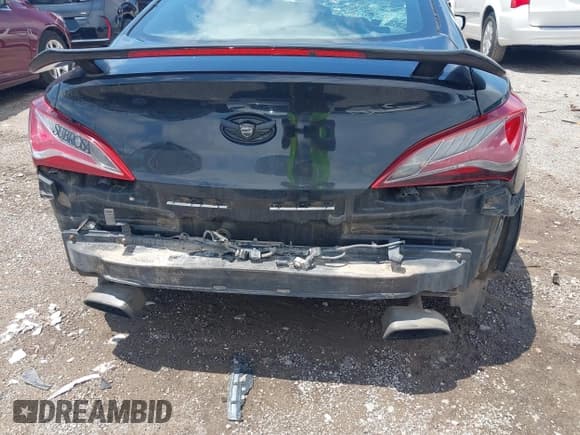 ✅ 2014 Hyundai Genesis Coupe Ultimate • VIN: KMHHU6KJ7EU115559 • Lot: 42432621. Wystawiony na IAAI z przebiegiem Nie podano. Bezpłatny archiwum sprzedaży aukcyjnych z USA i szczegółowy raport historii pojazdu na DreamBid. Zdjęcie 11.