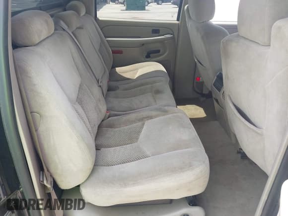 ✅ 2005 Chevrolet Avalanche LS • VIN: 3GNEC12Z25G223620 • Lot: 42278098. Listed on IAAI with 263,073 mi. Free auction sales archive from the USA and detailed vehicle history report at DreamBid. Image 8.