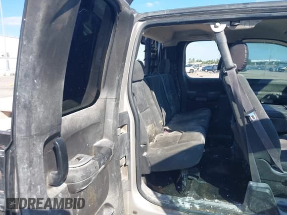 ✅ 2009 Chevrolet Silverado 2500HD • VIN: 1GCHC59K59E124924 • Лот: 43428375. Опубликован ранее на IAAI с пробегом 454 846 миль. Бесплатный доступ к архиву аукционных продаж из США и подробный отчёт об истории автомобиля на DreamBid. Изображение 8.