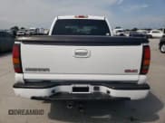 ✅ 2005 GMC Sierra Denali • VIN: 2GTEK63N751184388 • Lot: 65158035. Wystawiony na Copart z przebiegiem 138 759 mil. Bezpłatny archiwum sprzedaży aukcyjnych z USA i szczegółowy raport historii pojazdu na DreamBid. Zdjęcie 6.