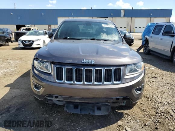 ✅ 2015 Jeep Grand Cherokee Laredo • VIN: 1C4RJFAG0FC765185 • Лот: 71142845. Опубликован ранее на Copart с пробегом 150 088 миль. Бесплатный доступ к архиву аукционных продаж из США и подробный отчёт об истории автомобиля на DreamBid. Изображение 5.