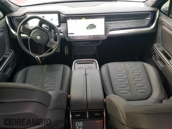 ✅ 2023 Rivian R1T Adventure • VIN: 7FCTGBAA4PN029939 • Lot: 78209134. Listed on Copart with 3,681 mi. Free auction sales archive from the USA and detailed vehicle history report at DreamBid. Image 8.