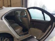 ✅ 2011 Acura RL Technology • VIN: JH4KB2F66BC000465 • Lot: 41312767. Listed on IAAI with 129,418 mi. Free auction sales archive from the USA and detailed vehicle history report at DreamBid. Image 8.