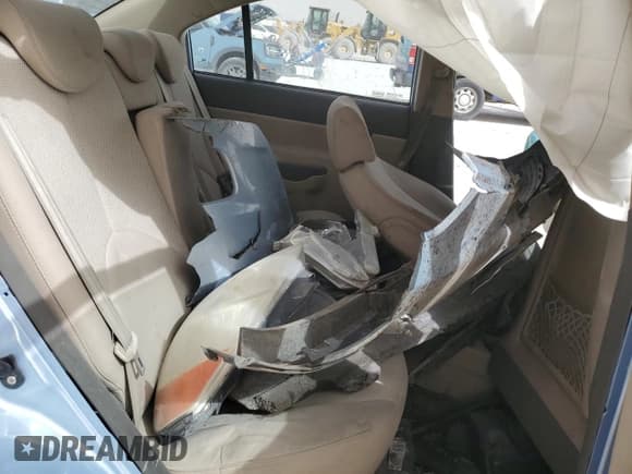 ✅ 2011 Hyundai Accent GLS • VIN: KMHCN4AC1BU620958 • Лот: 49327085. Опубликован ранее на Copart с пробегом Не указан. Бесплатный доступ к архиву аукционных продаж из США и подробный отчёт об истории автомобиля на DreamBid. Изображение 10.