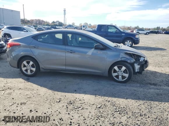 ✅ 2013 Hyundai Elantra GLS • VIN: 5NPDH4AE3DH316299 • Lot: 91269225. Listed on Copart with 112,930 mi. Free auction sales archive from the USA and detailed vehicle history report at DreamBid. Image 4.