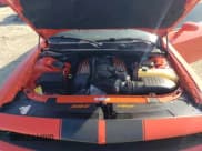 ✅ 2016 Dodge Challenger SRT 392 • VIN: 2C3CDZDJ9GH345353 • Lot: 58031254. Wystawiony na Copart z przebiegiem 40 965 mil. Bezpłatny archiwum sprzedaży aukcyjnych z USA i szczegółowy raport historii pojazdu na DreamBid. Zdjęcie 11.