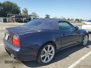 ✅ 2003 Maserati Spyder • VIN: ZAMBB18A330009779 • Лот: 57887205. Опубликован ранее на Copart с пробегом 91 936 миль. Бесплатный доступ к архиву аукционных продаж из США и подробный отчёт об истории автомобиля на DreamBid. Изображение 3.
