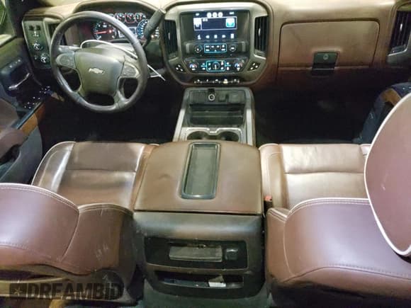 ✅ 2014 Chevrolet Silverado 1500 High Country • VIN: 3GCUKTEJ1EG353512 • Лот: 84939764. Опубликован ранее на Copart с пробегом 162 498 миль. Бесплатный доступ к архиву аукционных продаж из США и подробный отчёт об истории автомобиля на DreamBid. Изображение 8.