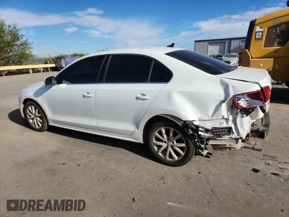 ✅ 2014 Volkswagen Jetta SE • VIN: 3VWD17AJ2EM289009 • Lot: 84212895. Listed on Copart with 91,991 mi. Free auction sales archive from the USA and detailed vehicle history report at DreamBid. Image 2.