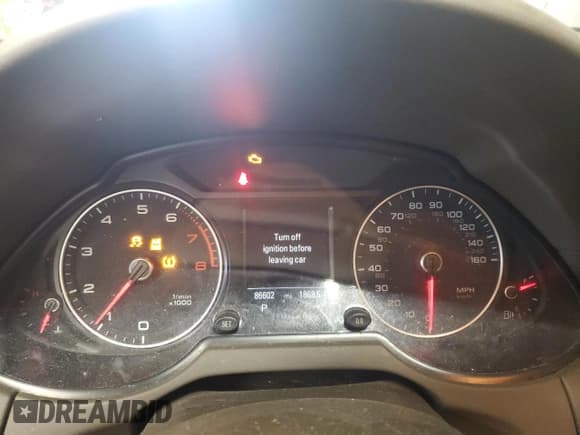 ✅ 2015 Audi Q5 Premium Plus • VIN: WA1LFAFPXFA125302 • Lot: 62377995. Listed on Copart with 86,602 mi. Free auction sales archive from the USA and detailed vehicle history report at DreamBid. Image 9.