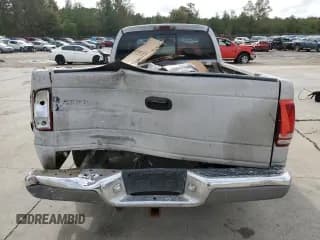 ✅ 2000 Dodge Dakota • VIN: 1B7GL22X8YS632837 • Lot: 79168404. Wystawiony na Copart z przebiegiem 241 454 mil. Bezpłatny archiwum sprzedaży aukcyjnych z USA i szczegółowy raport historii pojazdu na DreamBid. Zdjęcie 6.
