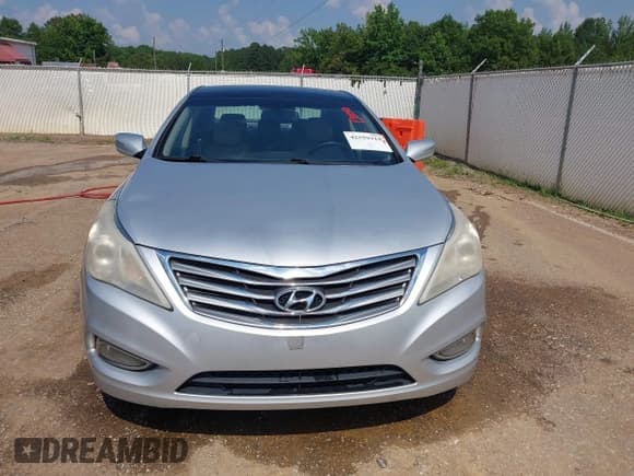 ✅ 2012 Hyundai Azera • VIN: KMHFH4JGXCA182208 • Лот: 42559319. Опубликован ранее на IAAI с пробегом 236 086 миль. Бесплатный доступ к архиву аукционных продаж из США и подробный отчёт об истории автомобиля на DreamBid. Изображение 12.