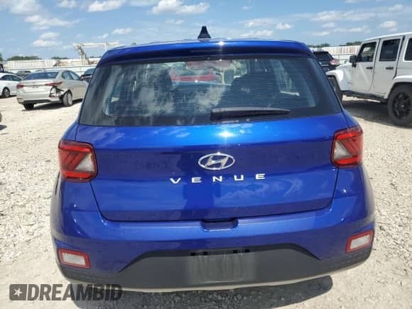 2022 Hyundai Venue SE с VIN KMHRB8A37NU157660, выставлен на аукционе Copart как лот 61989594 с пробегом 29 228 миль миль и Списание • Salvage title. История ставок и продаж доступна на DreamBid. Изображение 6.