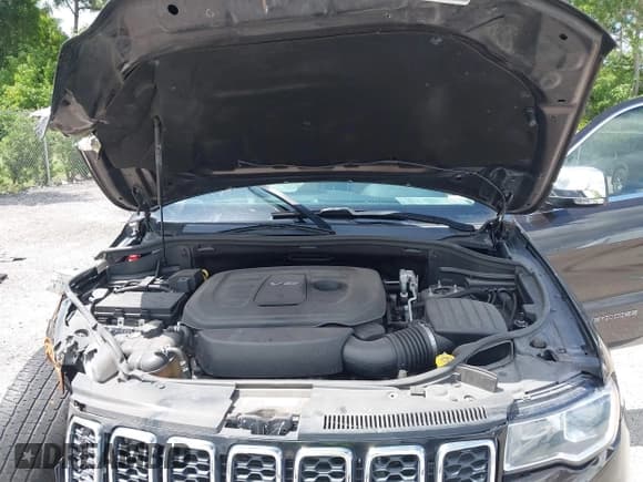 ✅ 2017 Jeep Grand Cherokee Limited • VIN: 1C4RJEBG8HC731720 • Лот: 42763258. Опубликован ранее на IAAI с пробегом 94 058 миль. Бесплатный доступ к архиву аукционных продаж из США и подробный отчёт об истории автомобиля на DreamBid. Изображение 10.