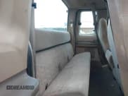 ✅ 1999 Ford F-250 XL • VIN: 1FTNX20FXXEB77573 • Lot: 41816997. Listed on IAAI with 387,625 mi. Free auction sales archive from the USA and detailed vehicle history report at DreamBid. Image 8.